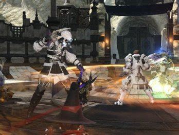 FINAL FANTASY XIV: A Realm Reborn Server Population & Player Count.